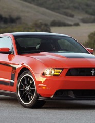  Ford Mustang Boss -   - ,       - Ford Mustang.,   