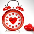 картинка для сотового телефона "будильник с сердечками"