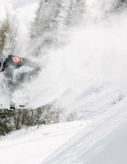 картинка Сноубордист в снеге - , для мобильного телефона